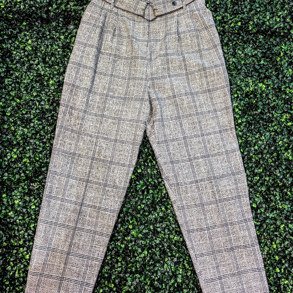Topshop Black Ribbed Zip Top with Gray Plaid Ankle Pants - Picture 3 of 4